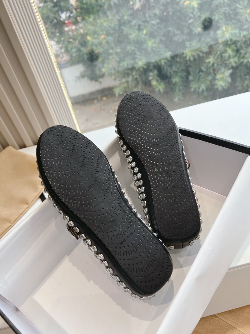 Alaia Flat Shoes